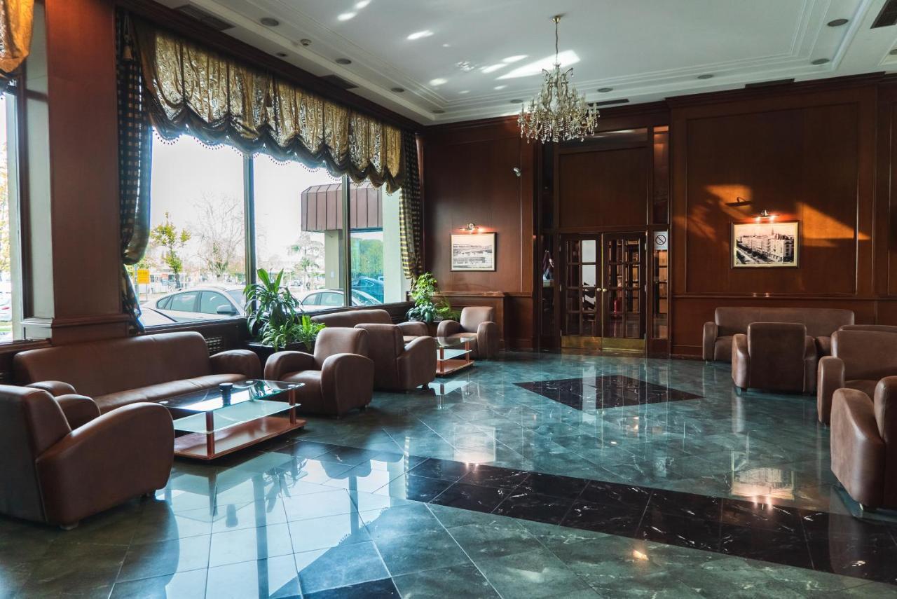 Hotel Нови-Сад Экстерьер фото