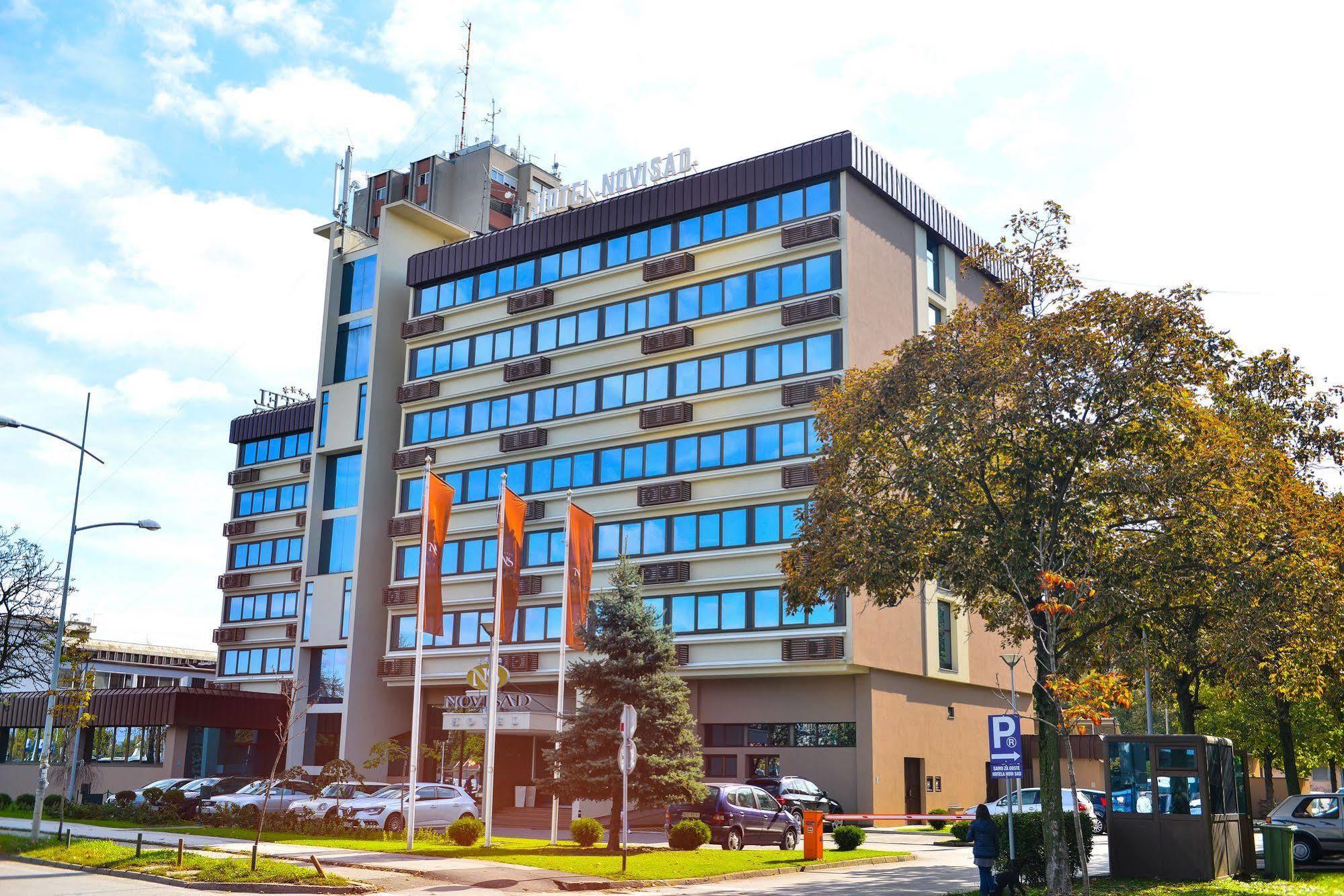 Hotel Нови-Сад Экстерьер фото